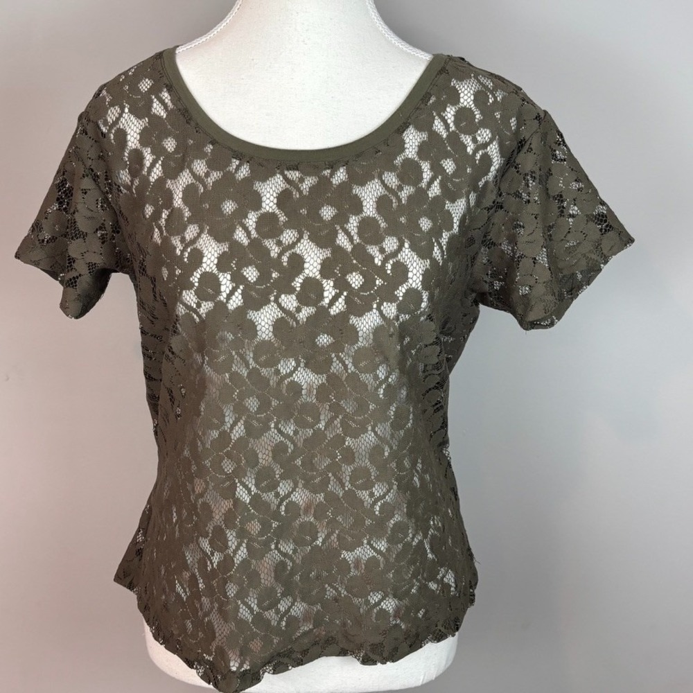 H&M Womens Green Floral Lace Sheer Boho short sleeve Tee Small Fairy Coquette